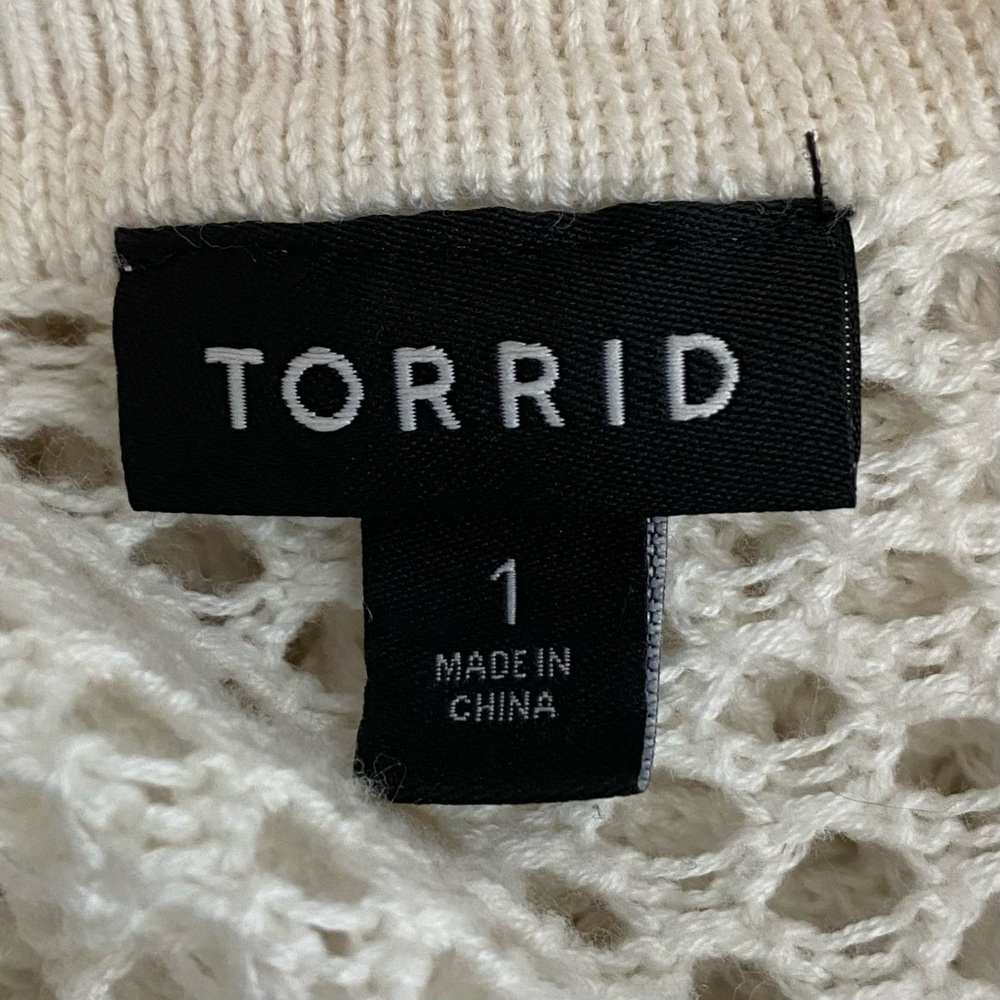 Torrid White Open Stitch Pullover Collared Short … - image 6